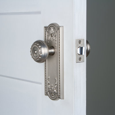 Grandeur Parthenon Plate Passage with Parthenon Door Knob