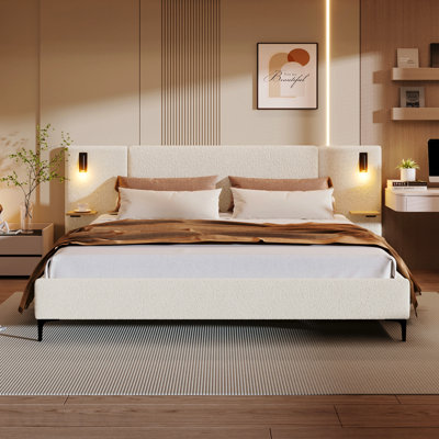 Lit tapissier Chic Boucle avec lumières et tablettes intégrées, très grand