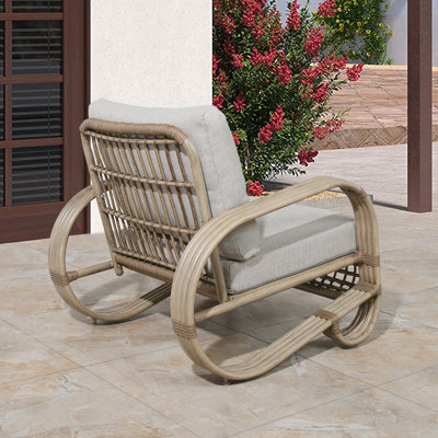 Spy Outdoor Lounge Chair