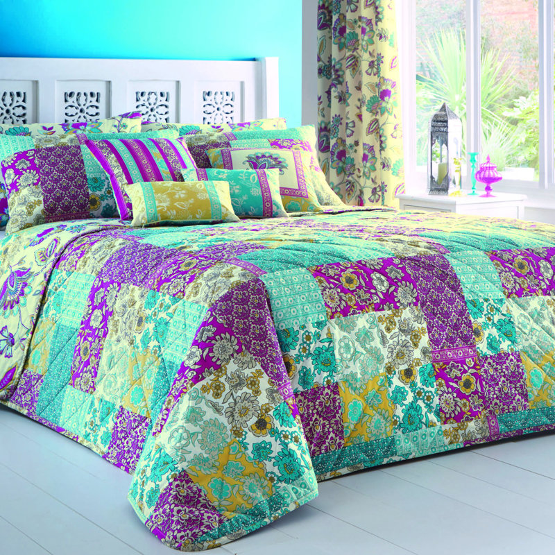 Marinelli Polyester Floral Bedspread, Teal