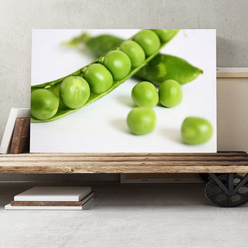 Green Pea Pods Photographic - Wrapped Canvas, 40cm H x 60cm W