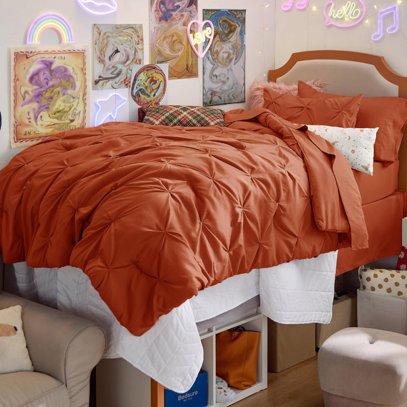 Bedsure Twin/Twin-XL Burgundy Pintuck Bed-in-a-Bag - Burnt Orange Pinch Pleat Comforter Set with Sheets, Pillowcases & Shams for Dorm Room(Set of 5)
