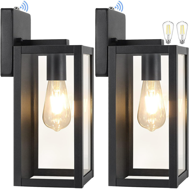 Nayiri Wall Light