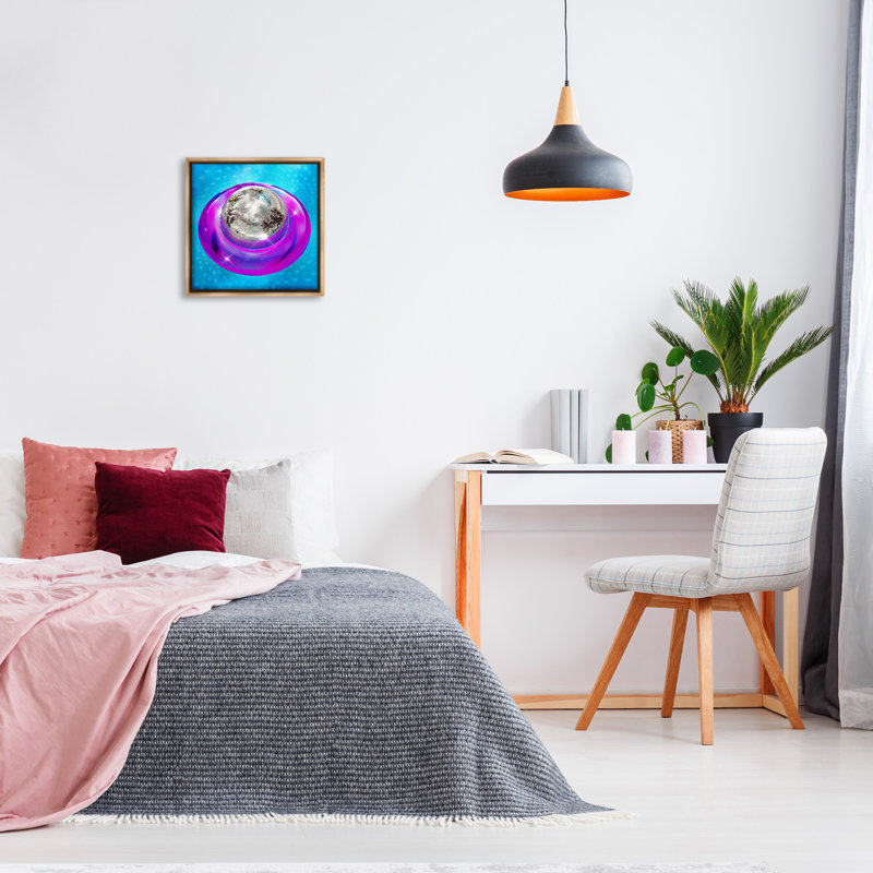 «Disco Ball In Pool Floater Frame» par Ziwei Li sur, Cadre flottant orme Montalcino, H 18 po x l 18 po