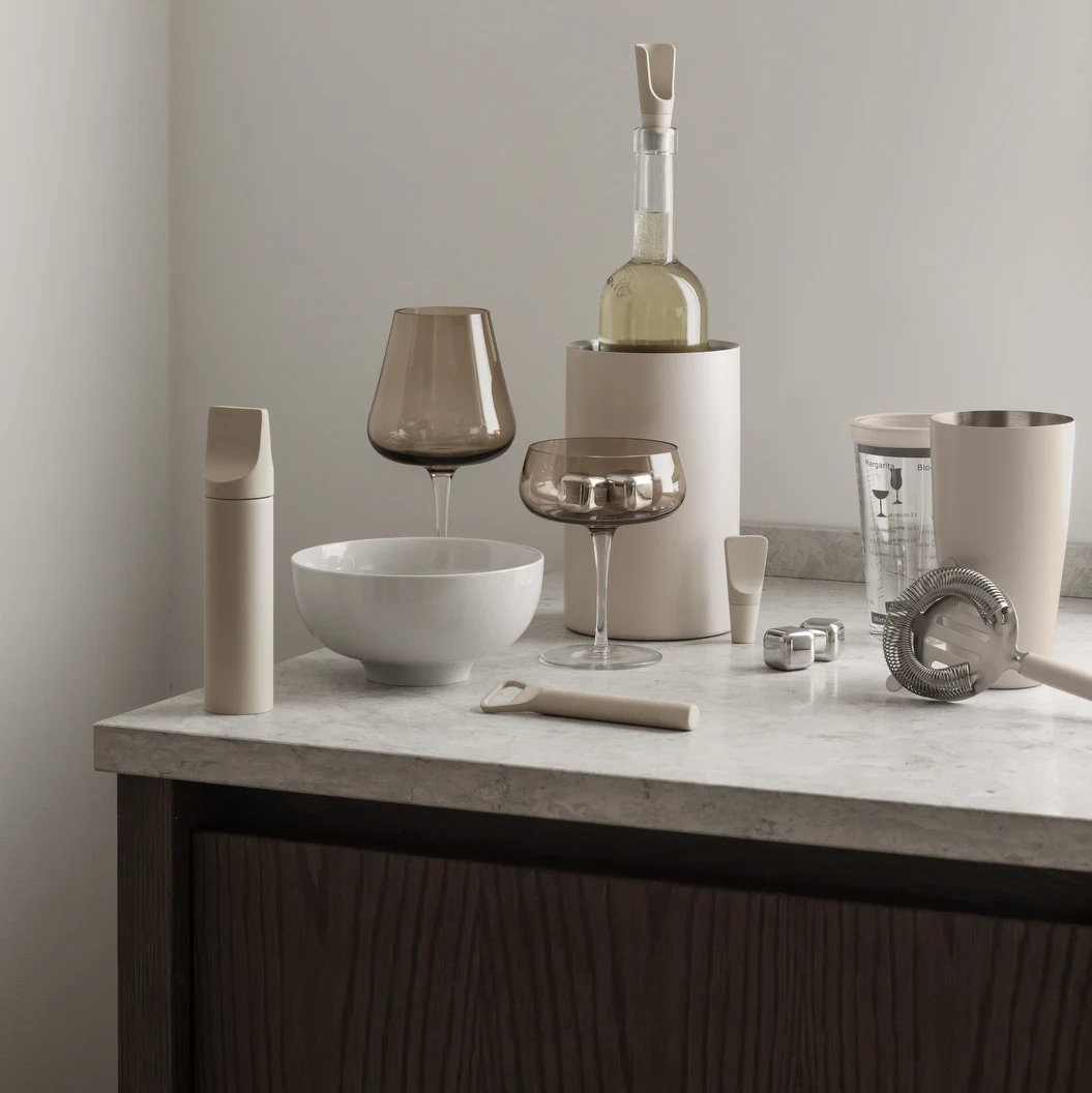 Lounge Stainless Steel Whiskey Rock
