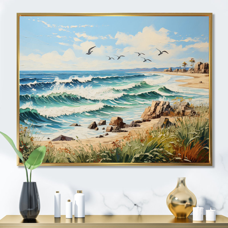Mouettes en vol au-dessus de la plage II - Reproduction d'art nautique et de plage, Cadre flottant doré, 34" H x 44" W