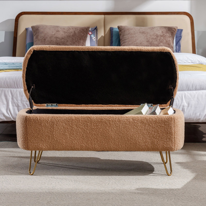 Banc de rangement doré en fausse fourrure de chameau pour le salon