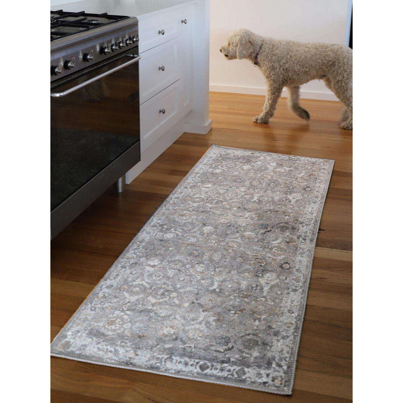 Washable Oriental Indoor Rug, Runner 2'7" x 7'