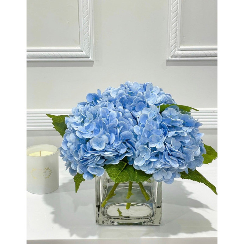 Arrangement de faux hortensias, Bleu