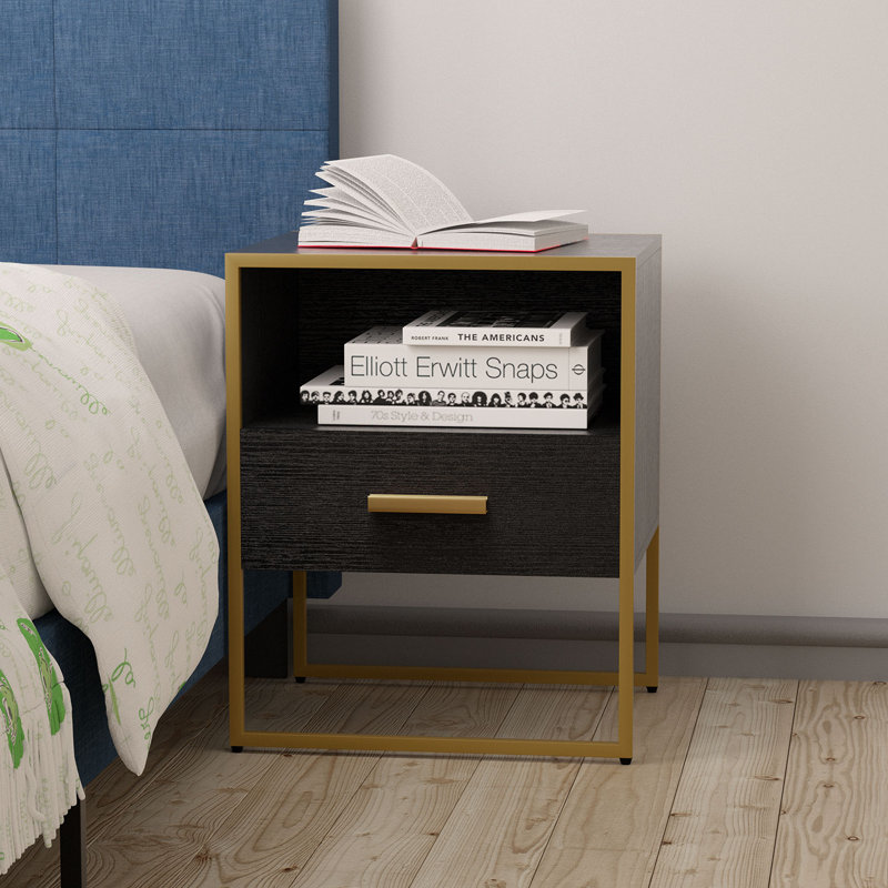 Table de chevet 17,7 po