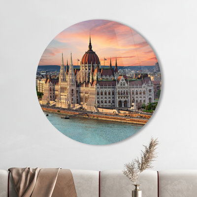 Hungarian Parliament Building Themed Tempered Glass Wall Decor Perfect for Adding a Unique Touch to Your Living Space