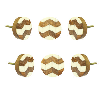 1.5" Diameter Zig Zag Knobs