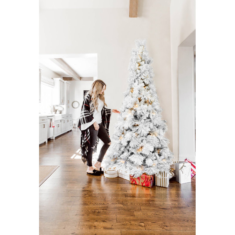 90' Lighted Christmas Tree