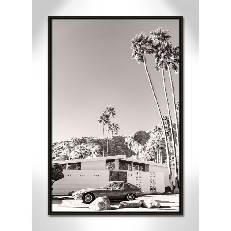 Palm Springs Ride; Imprimé par Young, H 37,5 po x l 25,5 po, Flottant espresso
