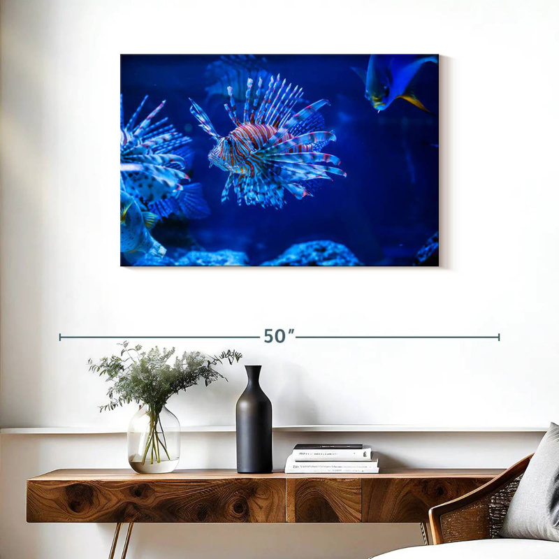 Brampt Aquarium Lionfish, 24" H x 36" W