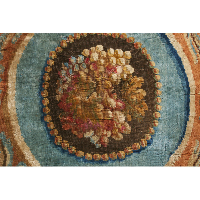One-of-a-Kind 2'3" X 2'5" Area Rug
