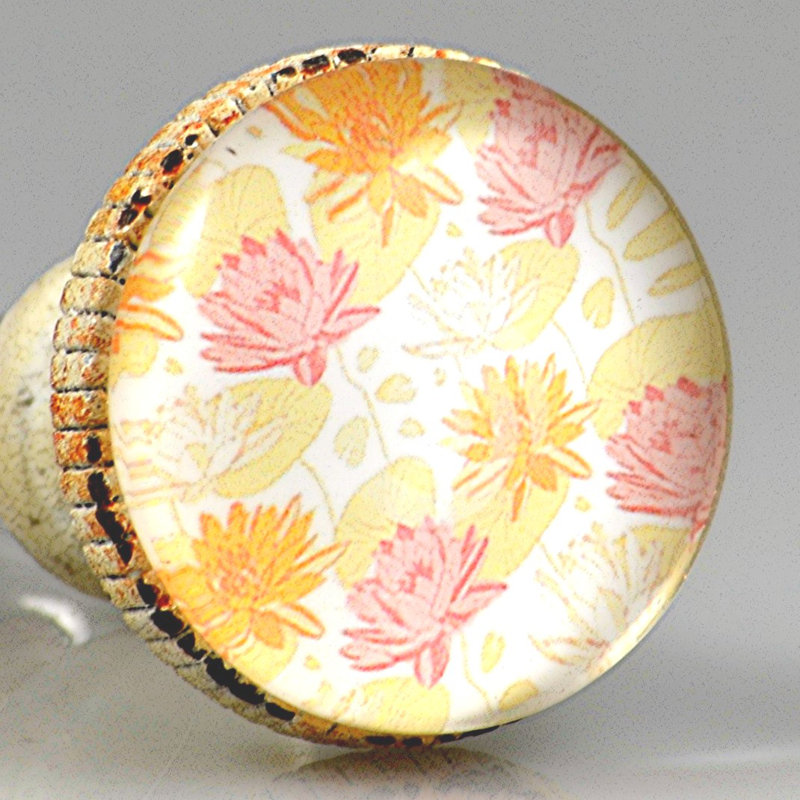 Bouton de fleur de lotus rose et jaune (ensemble de 4)