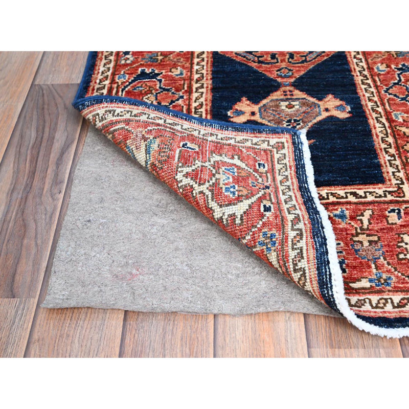 Tapis unique 2 pi 8 po x 12 pi 10 po Tipler
