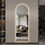 Miroir à DEL pleine longueur 65 po x 21 po avec 3 températures de couleur, support incassable, pour habiller le mur à gradation lisse, conception symétrique, entrées idéales