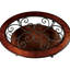 Table basse brune multi avec détails ornés et conception de tablette inférieure ouverte