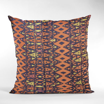 Parade Indoor/Outdoor Pillow Cover & Insert