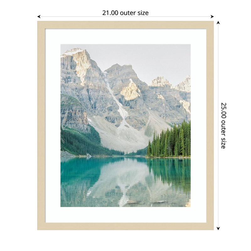 «Mountain Reflection III» par Justine Milton, reproduction d'art encadrée sur bois, H 25 po x l 21 po