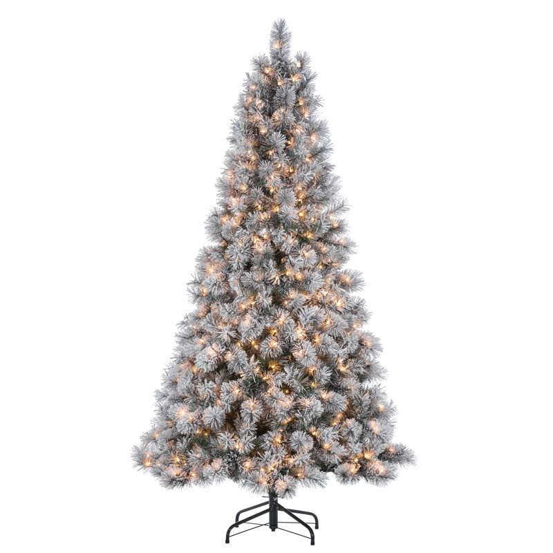 Lighted Artificial Pine Christmas Tree, 7.5'