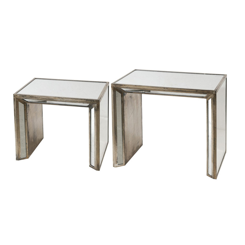 Tables gigognes en verre