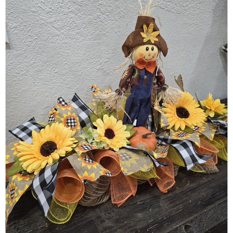 Scarecrow Centerpiece On Yard Stick