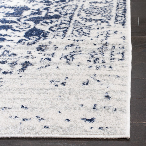 Leyva Looped/Hooked Cream/Navy Rug