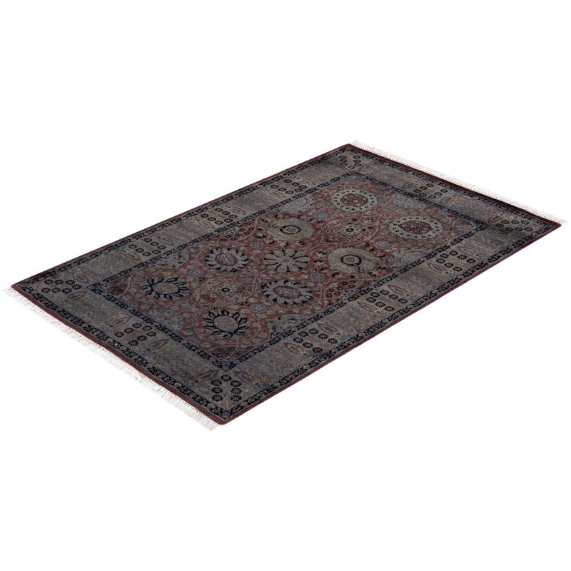 Fine Vibrance One-of-a-Kind 3'2" X 4'10" Hand Knotted Area Rug