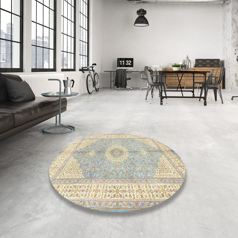 Oriental Indoor Rug, Round 4'