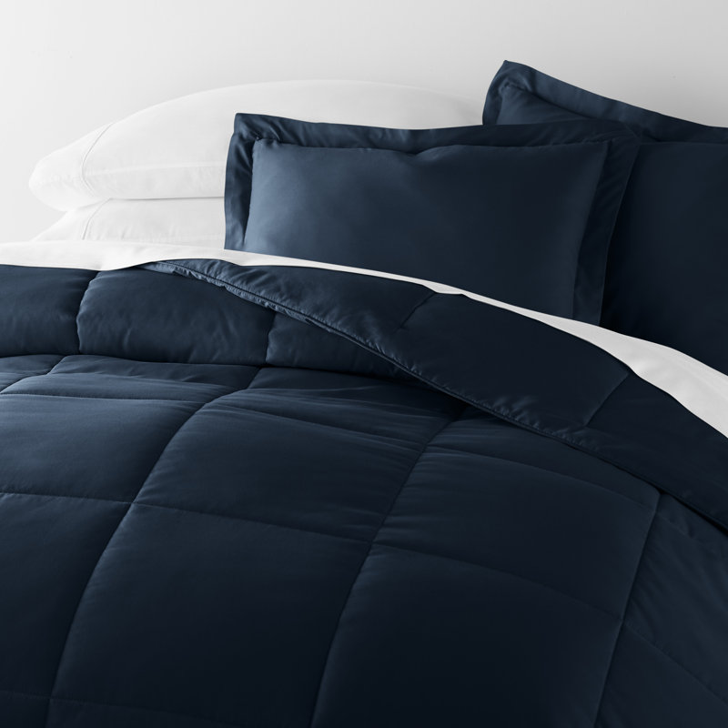 Ensemble de literie en microfibre Becky Cameron, Bleu marine, Édredon très grand et 7 pièces supplémentaires