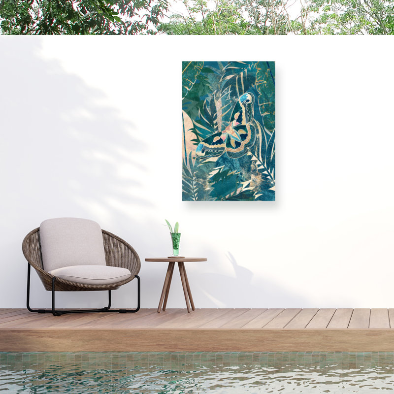 Toile d'extérieur Sarah Manovski Moth In The Rainforest, H 22 po x l 32 po