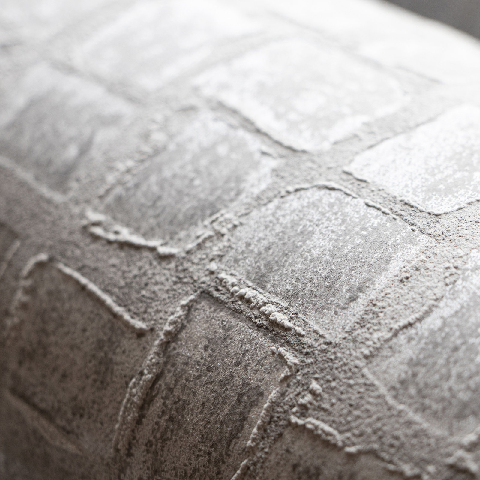 Urban Classics Collection Manhattan Metallic Loft Tiles Wallpaper Roll, Silver