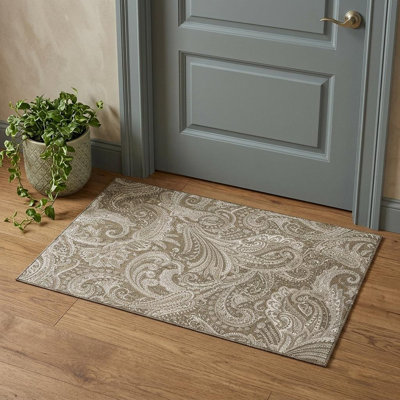 3' X 5' Chocolate And Ivory Paisley Washable Area Rug With UV Protection