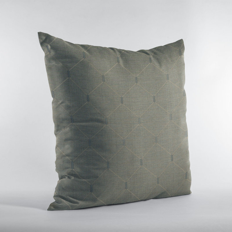 Plutus Kona Embroydery, Some Shine To This, 24 po x 24 po, Gris ardoise