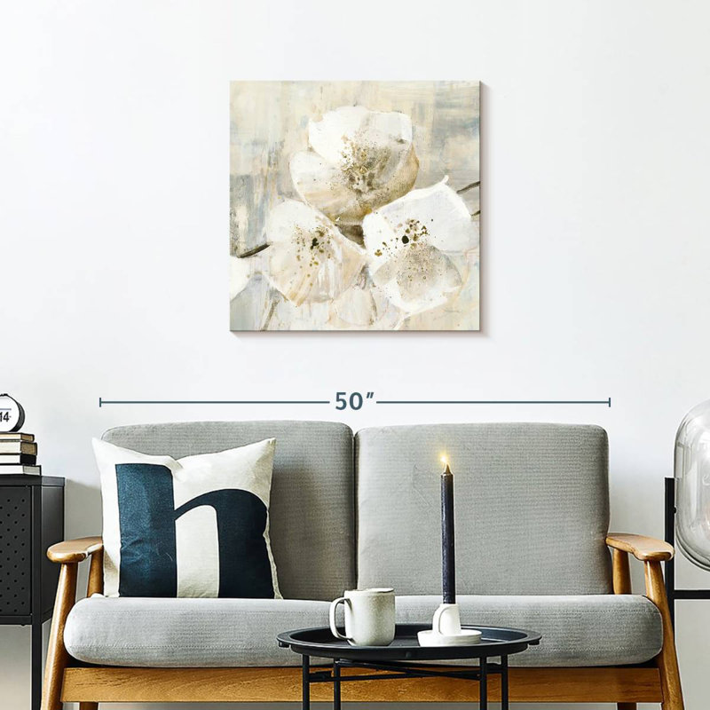 Avery Elegance III Greige, 24" H x 24" W