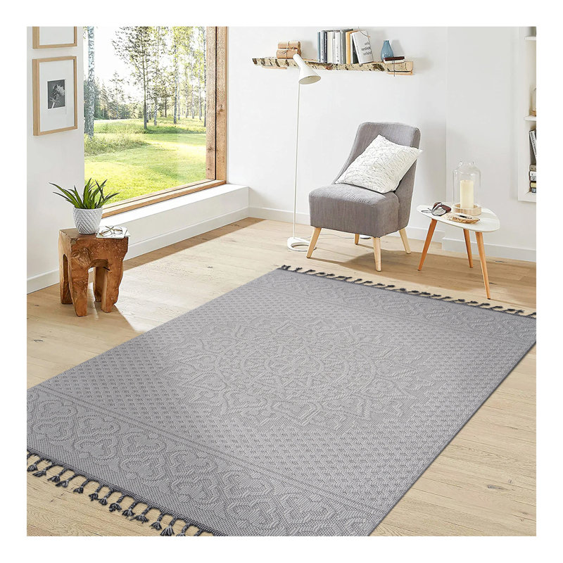 Collection White / Ivory / Medallion Indoor / Outdoor Area Rug, Rectangle 6'7" x 7'9"