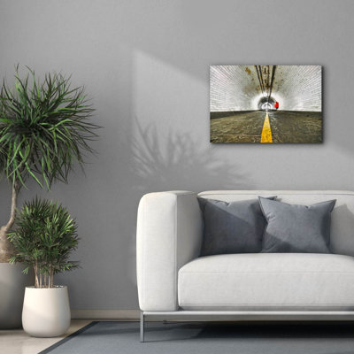«Greenwich Foot Tunnel Ix» par Mark A Paulda, art mural sur toile, 26 po x 18 po