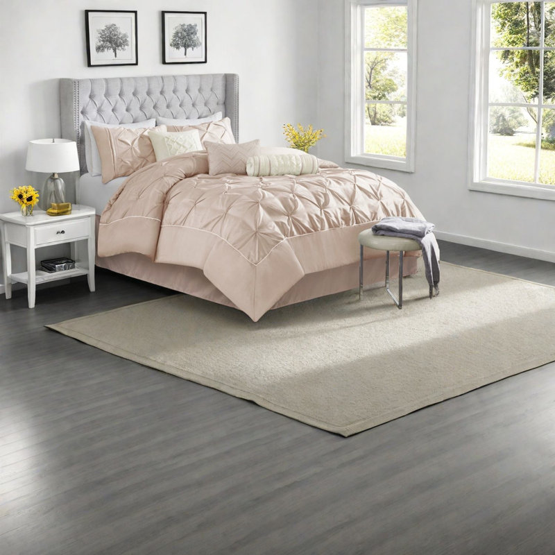 Ensemble de literie élégant 7 pièces, polyester rosé, style de chambre luxueux