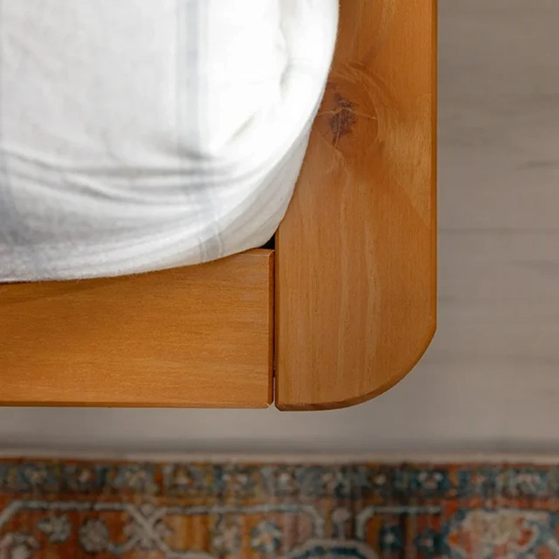 Henline King Solid Wood Platform Bed, Caramel