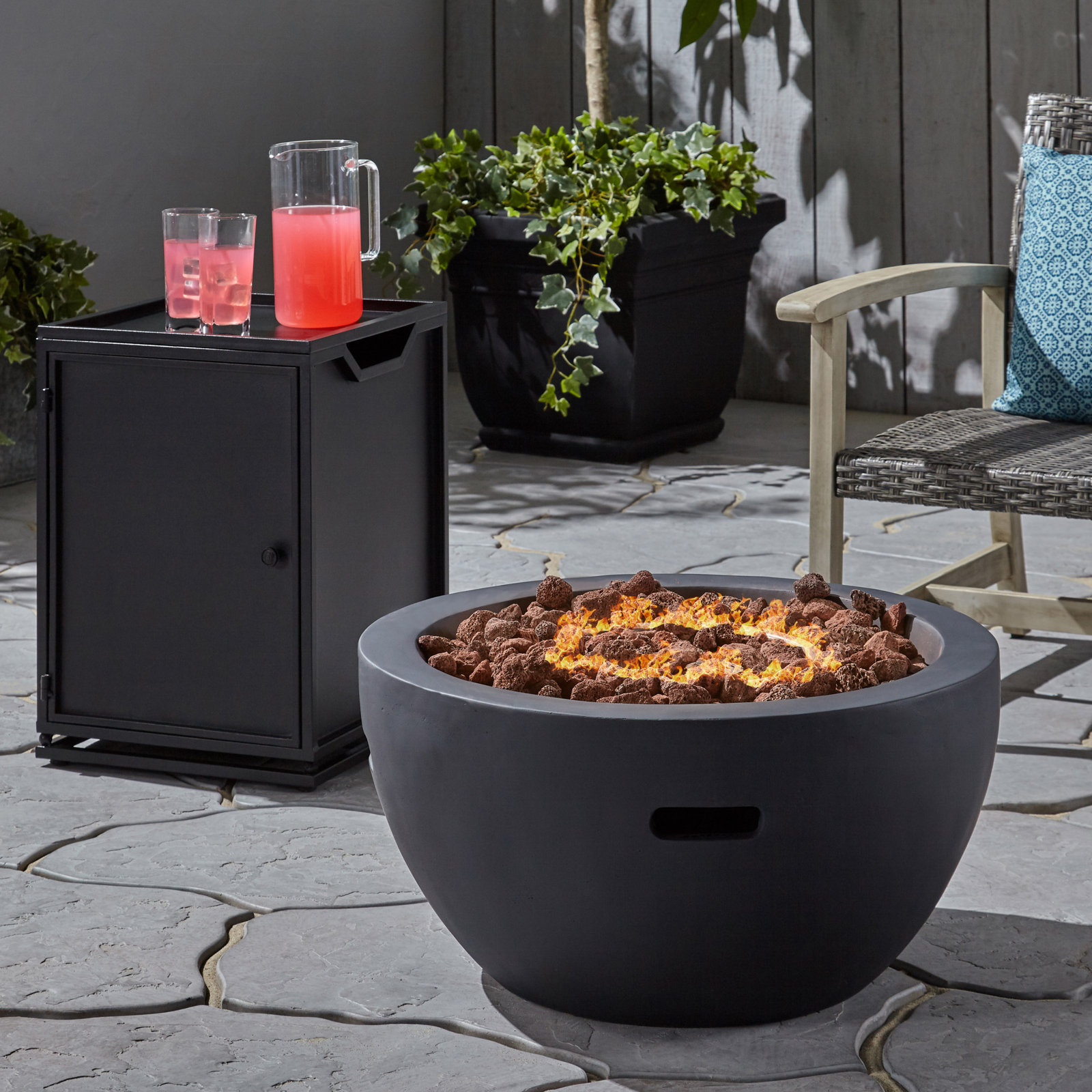 Hotwells Concrete Outdoor Fire Pit with Tank, Dark Gray