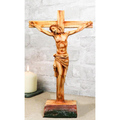 Figurine 11,25 po Passion de Jésus-Christ sur la croix en faux bois de cèdre