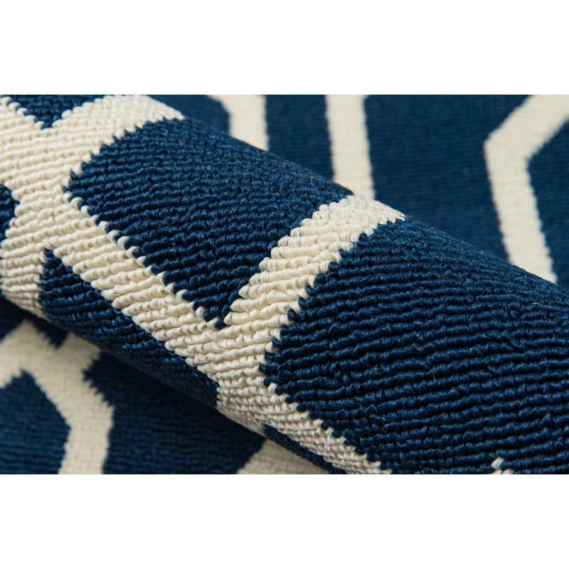 Gul Geometric Indoor / Outdoor Rug, Runner 2'3" x 7'6"