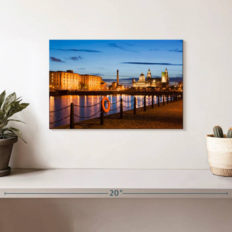 Albert Dock Waterfront, 8" H x 12" W