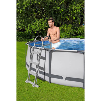 Bestway Steel Pro MAX Round Above Ground Swimming Pool with Pump & Cover
