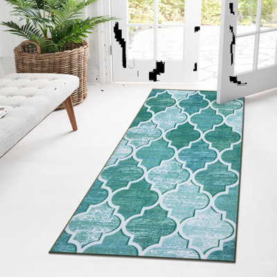 Allysa Runner Geometric Berber Area Rug
