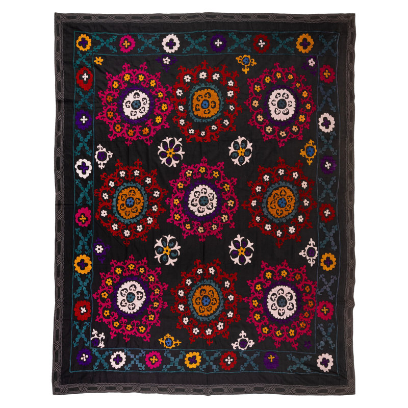 Housse de lit en soie brodée 77 po x 93 po. Décoration murale noire. Nappe Needlework. Cadeau maison