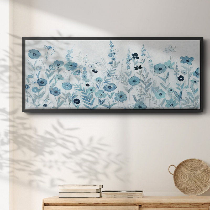 Endless Field of Blue - toile encadrée, H 12 po x l 30 po